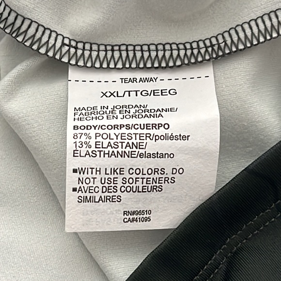 NEW Under Armour Loose fit Funnel Neck Cold Gear (XXL) - Picture 6 of 7